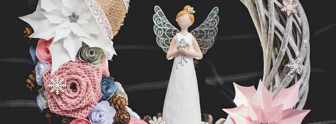 Dekorace z papíru - svatební a jiné květiny, které nikdy nezvadnou